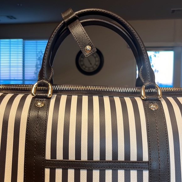 Henri Bendel Centennial Stripe Weekend Duffle - EXCELLENT Condition. - Picture 6 of 12